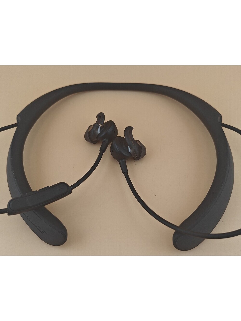 Bose QuietControl 30 QC30 Wireless Noise Cancelling Earbuds Right Earbud Wear